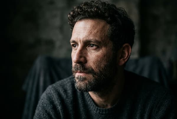 Generate photorealistic images with AI models