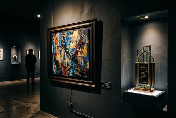 How to participate in Picsart creative challenges and get featured